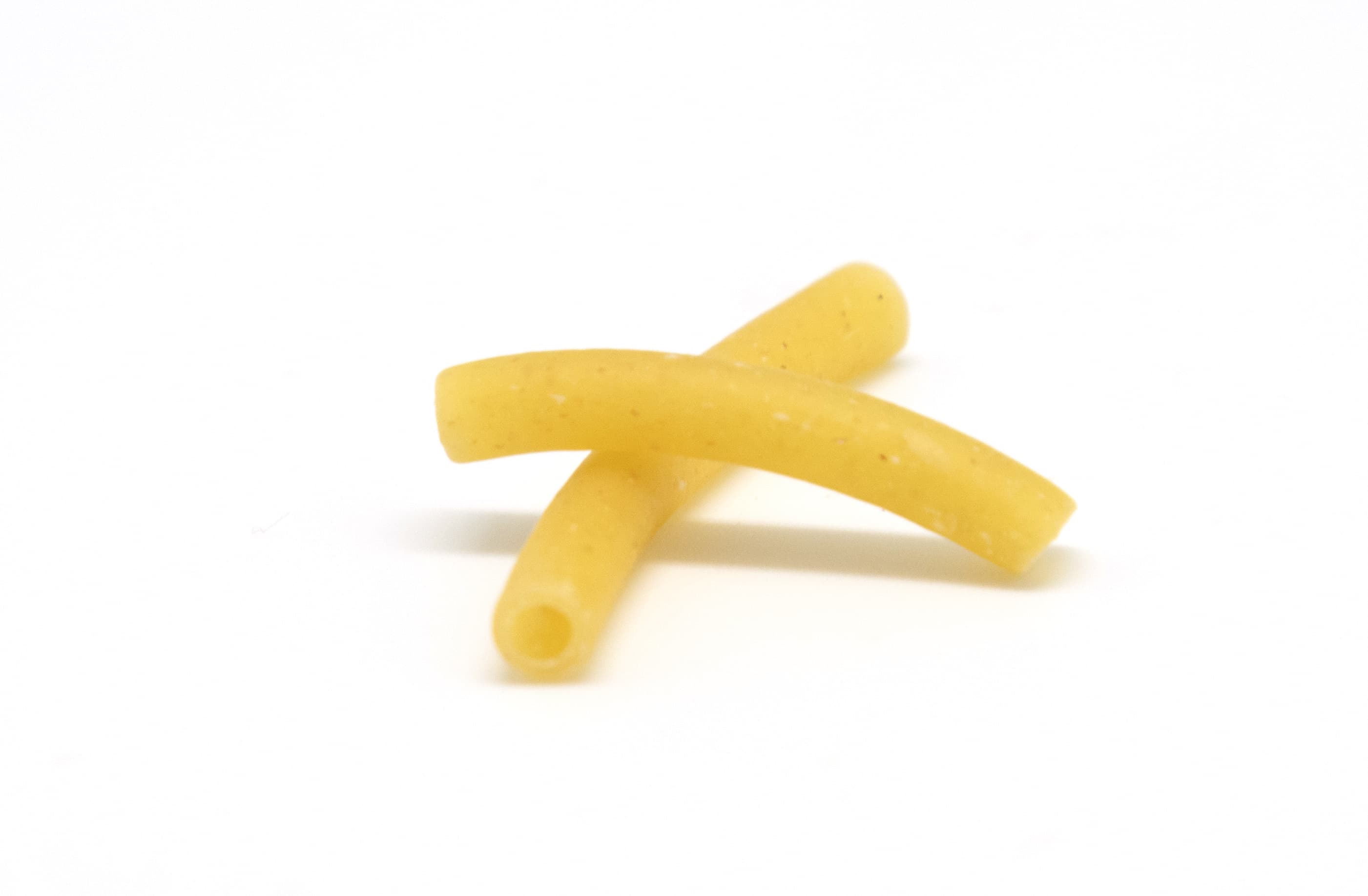 Macaroni, vegetable, enriched, dry