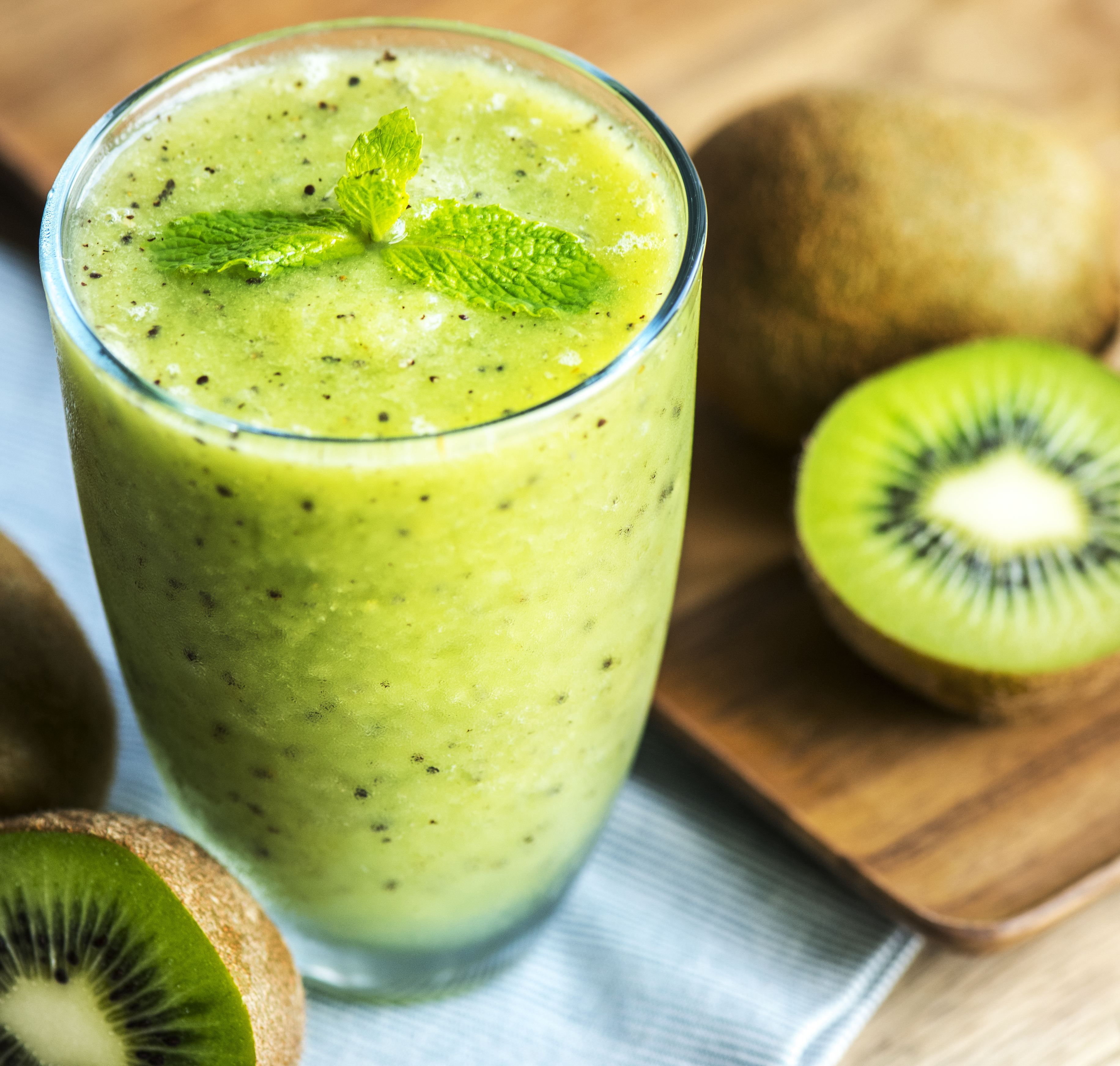 Fruit smoothie, light