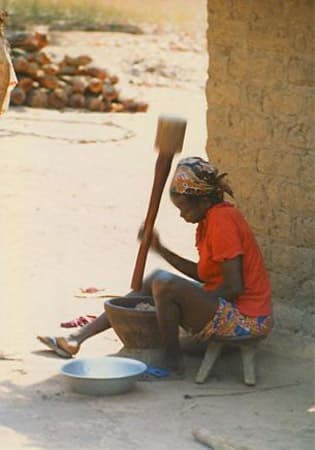 African fufu preparation